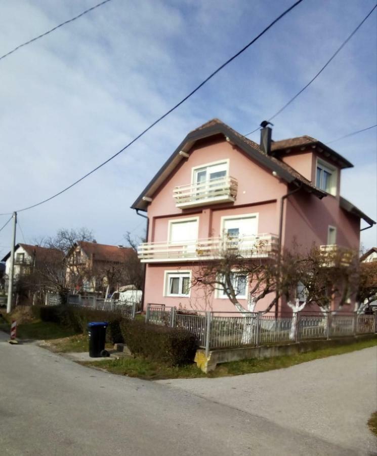 Studio Apartman Zagreb Horvati Rakov Potok Екстериор снимка