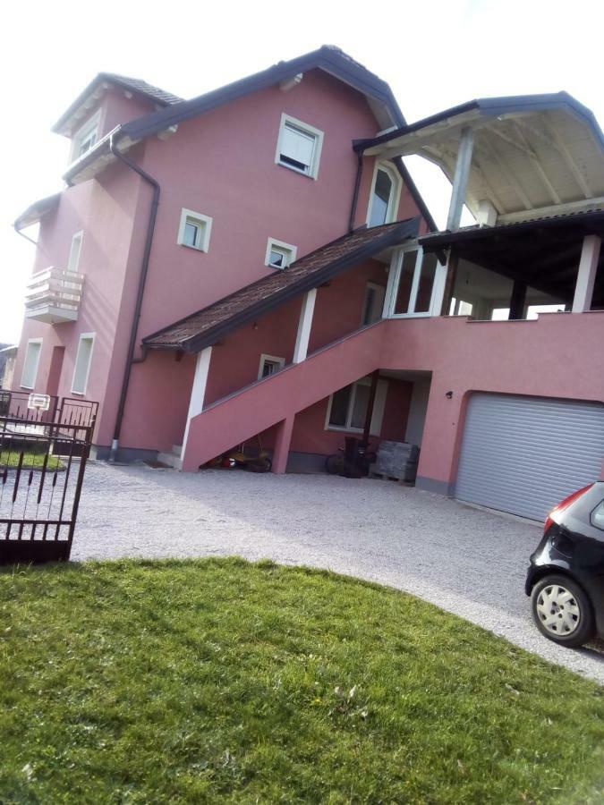 Studio Apartman Zagreb Horvati Rakov Potok Екстериор снимка